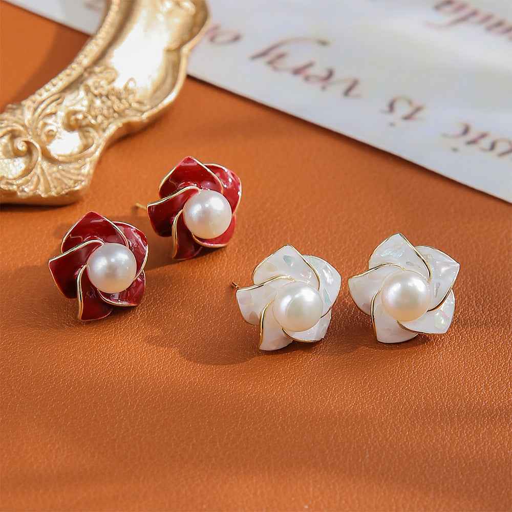 Natural Freshwater Pearl Mother - of - Pearl Stud Earrings with S925 Sterling Silver Posts: Light Luxury, Stylish, High - End, INS Style, Elegant Earrings.