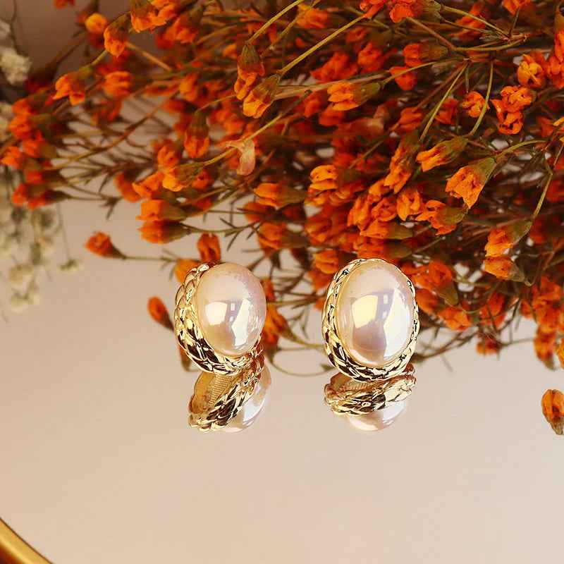 S925 Sterling Silver French Retro Convertible Pearl Earrings – Copper Electroplated Real Gold Studs, Elegant and Versatile Accessories.