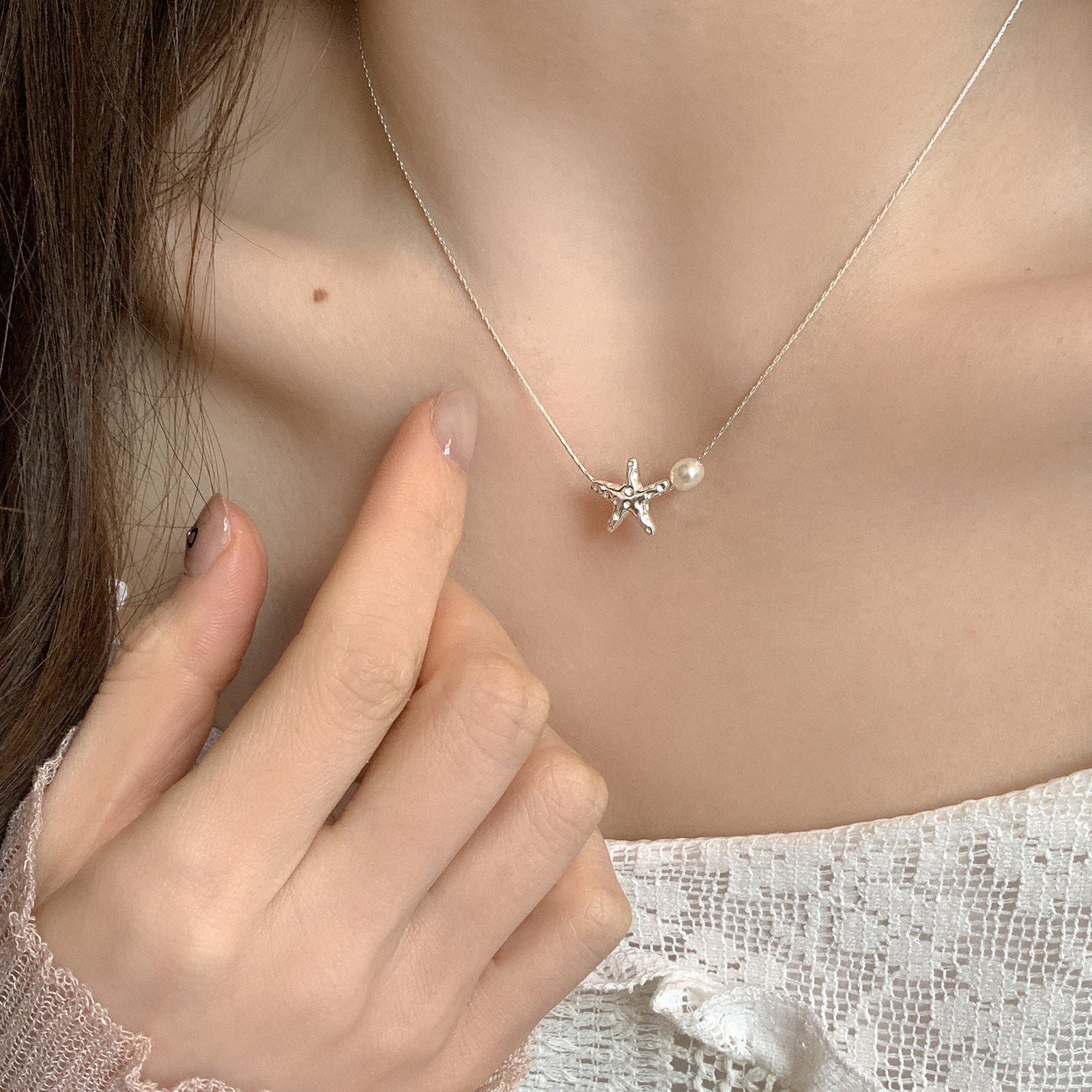 [Special Offer Products] New Silver-plated Starfish Pearl Necklace Women's Premium Design Light Luxury Small Starfish Texture Pentagram Clavicle Chain