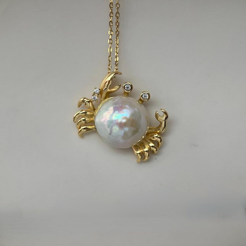 Sea World Little Witch Necklace Natural Pearl Big Head Fish Pendant Ornament Goldfish Kiss Fish Collarbone Chain