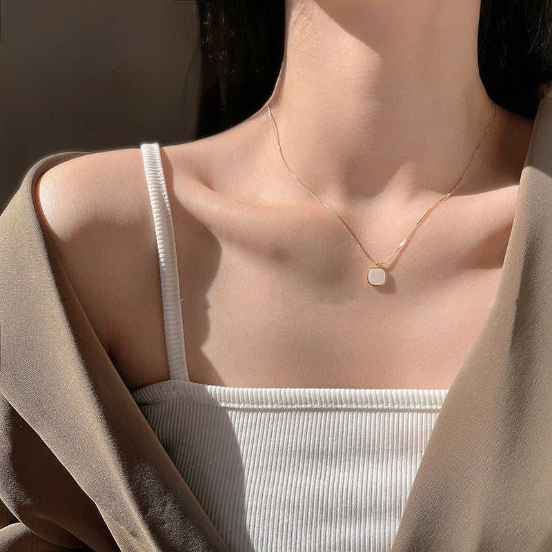 [Special Offer Products] Niche Simple Style Plain Silver Pearl Sapphire Necklace Women's ins Versatile Collarbone Chain Premium Jewelry