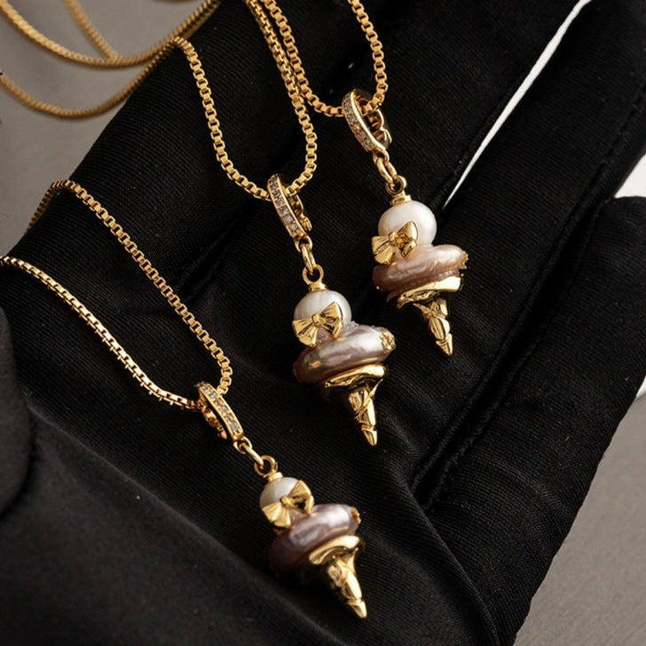 Fashion Baroque Pearl Ice Cream Buckle Pendant Necklace Women's Light Luxury Niche Design Clavicle Chain