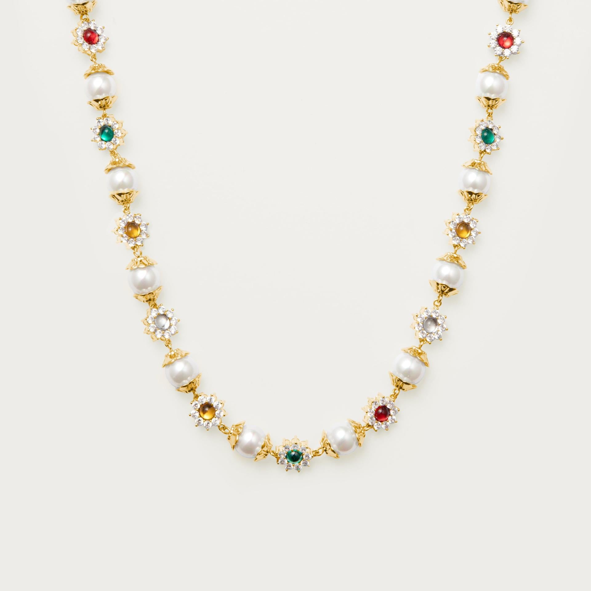 New INS Hot Sale Pearl Flower Diamond Colored Gemstone Niche Fashion Versatile Electroplated 18k Gold Necklace