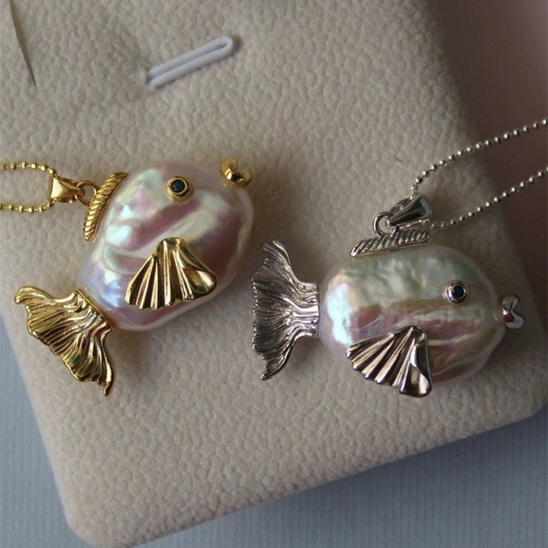 Sea World Little Witch Necklace Natural Pearl Big Head Fish Pendant Ornament Goldfish Kiss Fish Collarbone Chain