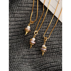 Fashion Baroque Pearl Ice Cream Buckle Pendant Necklace Women's Light Luxury Niche Design Clavicle Chain