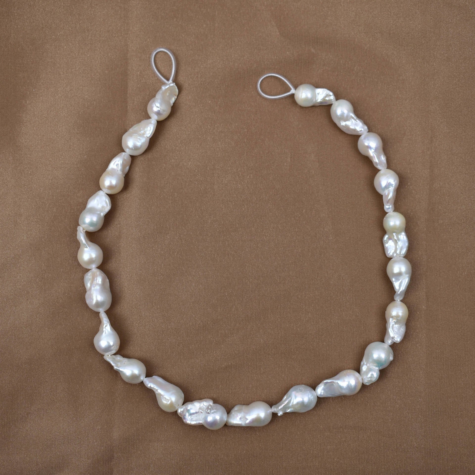 Manufacturer's new baroque mermaid pearl freshwater irregular pearl natural special-shaped fishtail loose beads