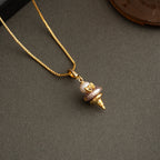 Fashion Baroque Pearl Ice Cream Buckle Pendant Necklace Women's Light Luxury Niche Design Clavicle Chain
